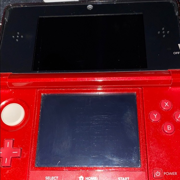 Nintendo 3DS Flame Red + Game, Charger, Case!! - Picture 3 of 8